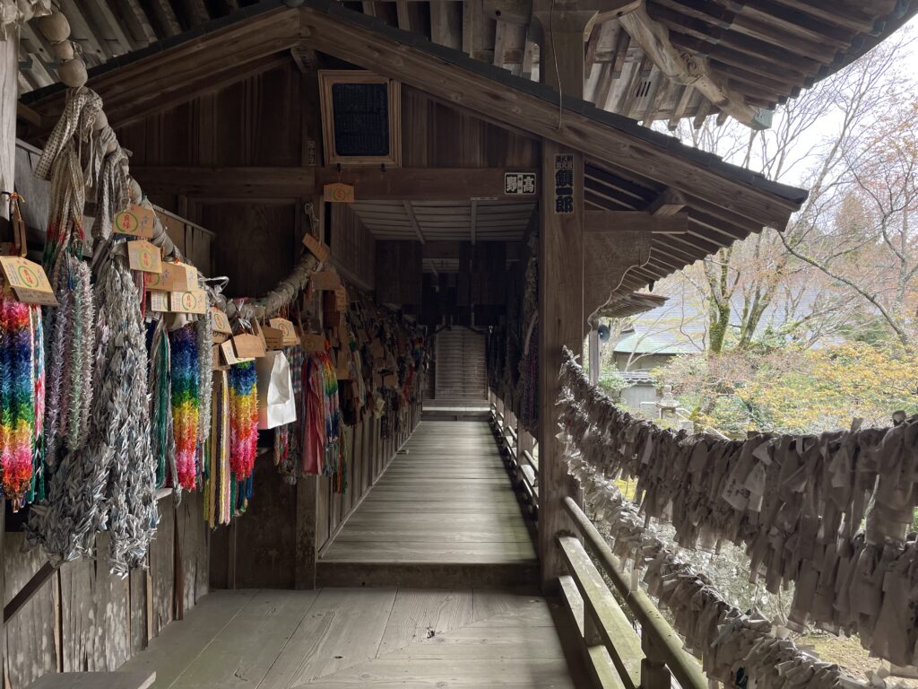 本堂と大師堂を繋ぐ回廊