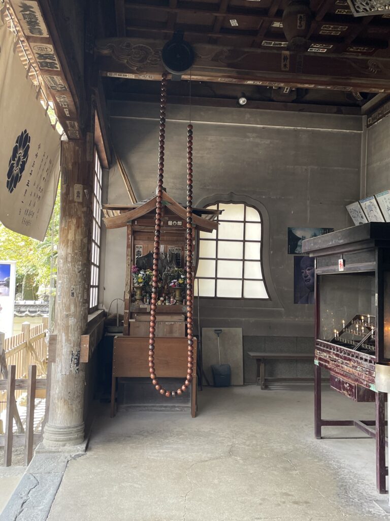 本堂の大念珠