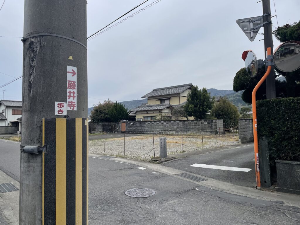 藤井寺への右折ポイント