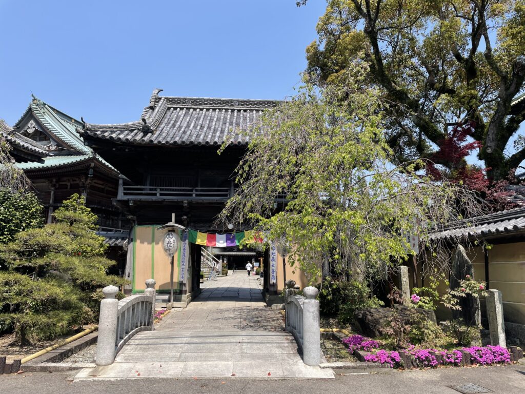第19番札所・立江寺の山門