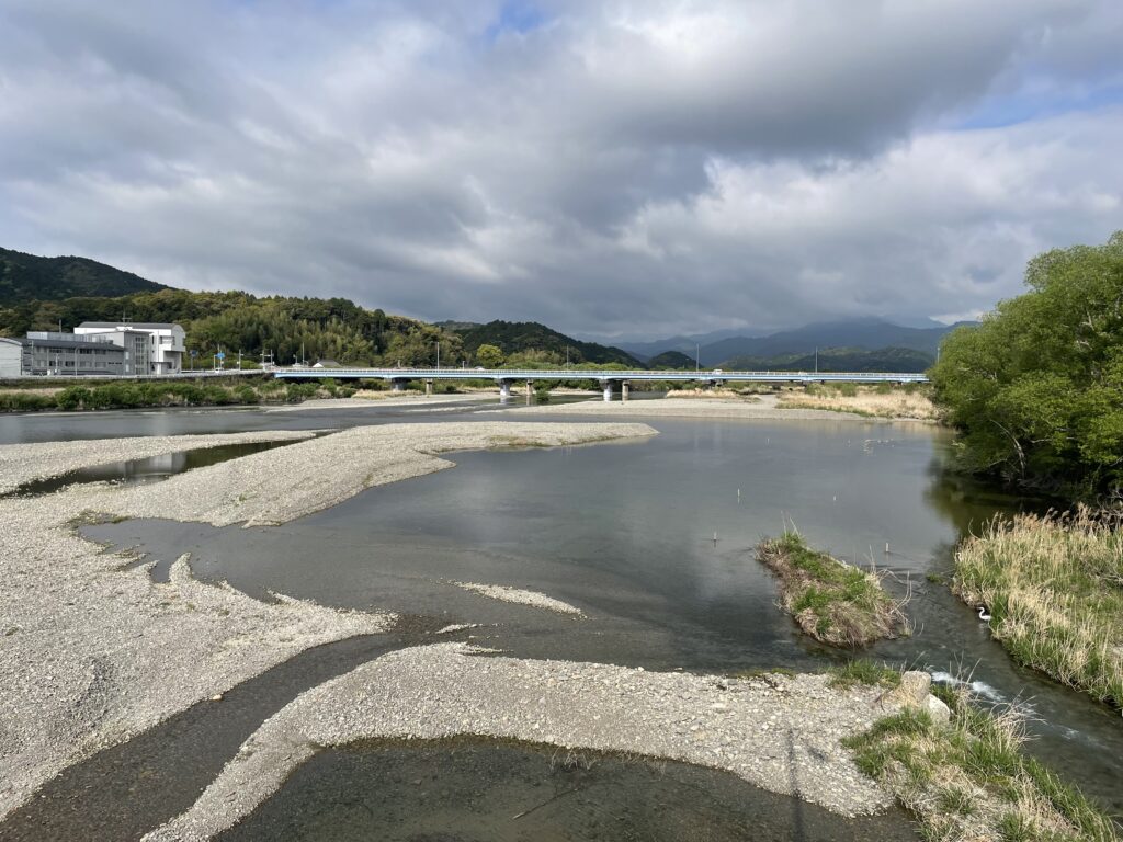 海部川の河川敷