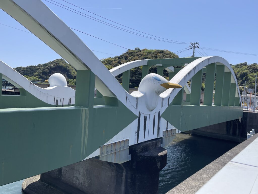 カモメ橋
