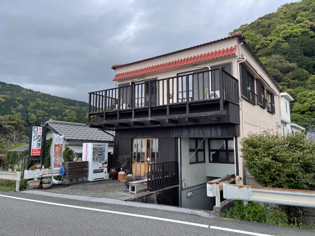 ロッジおざき外観