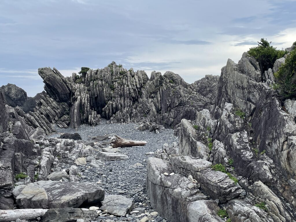 しましまの地層（タービダイト）