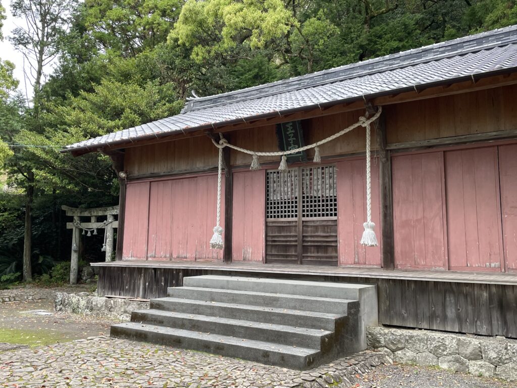 王子宮本殿