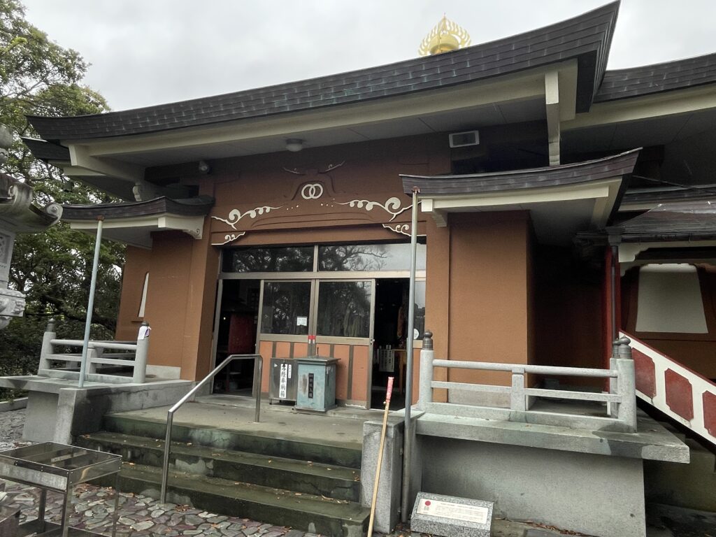 津照寺本堂