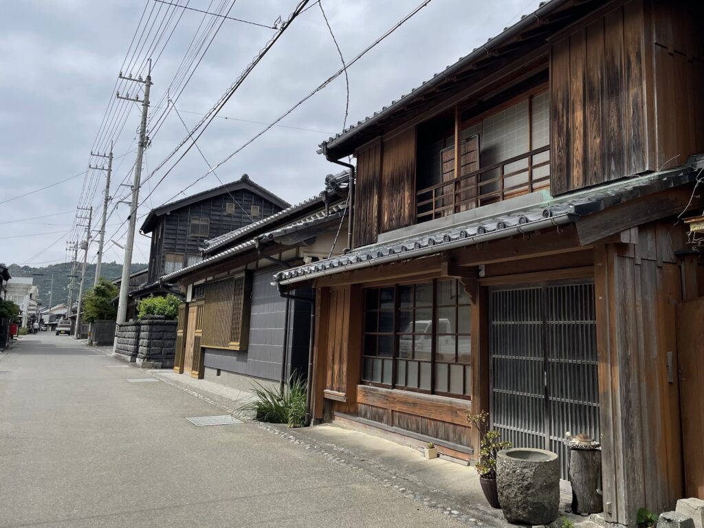 木造家屋も趣がある