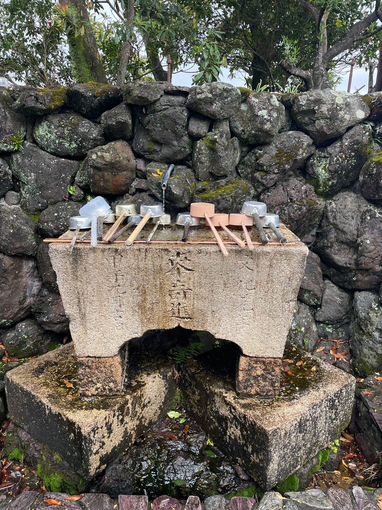 本堂前のお手水