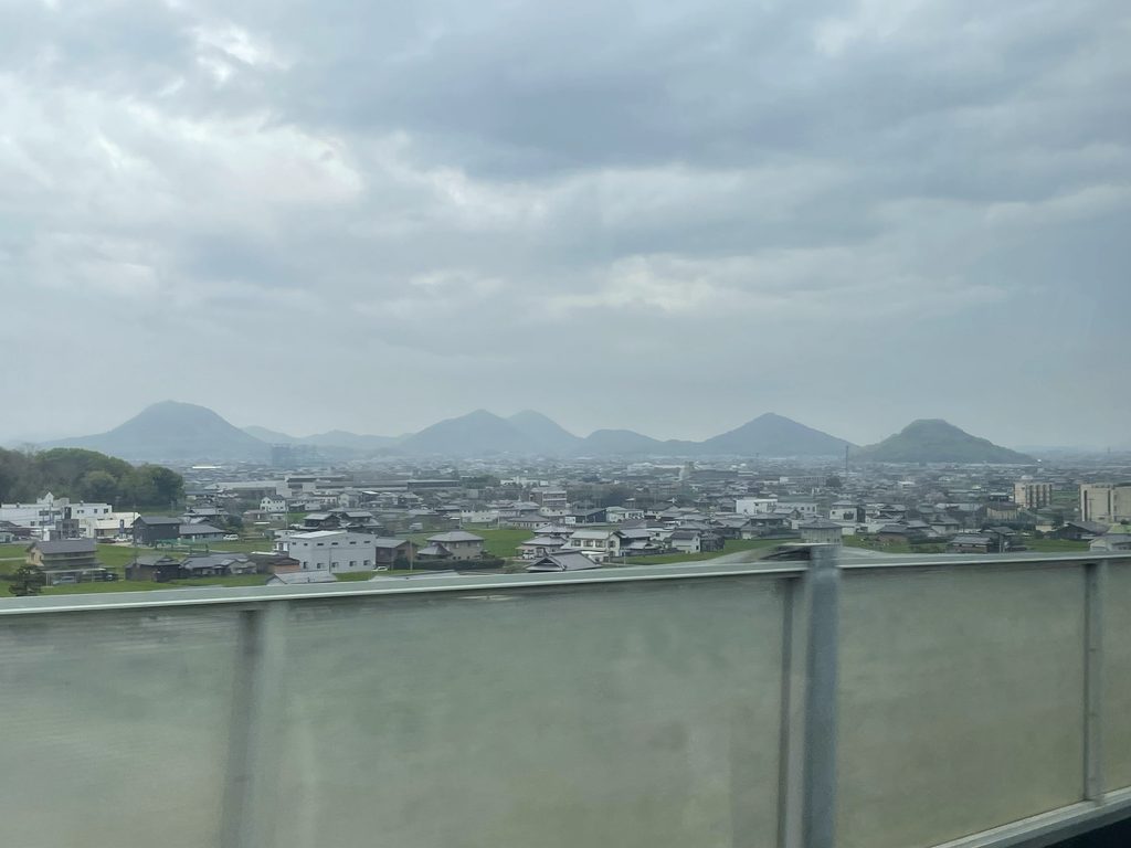 讃岐平野の山々