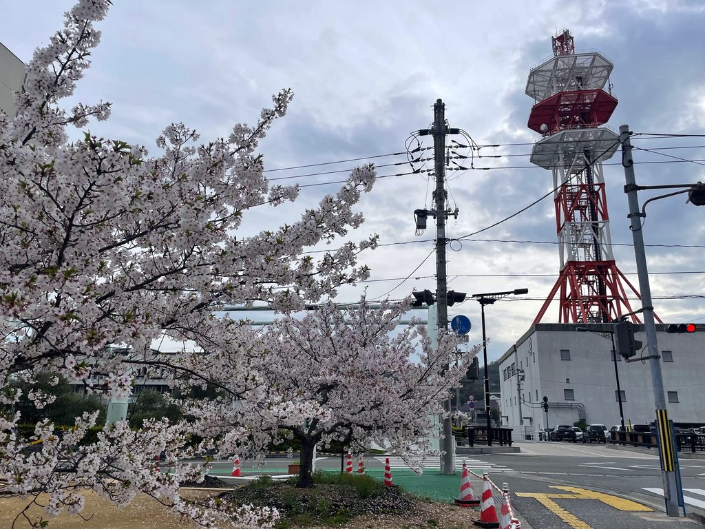 土庄ランドマークの電波塔